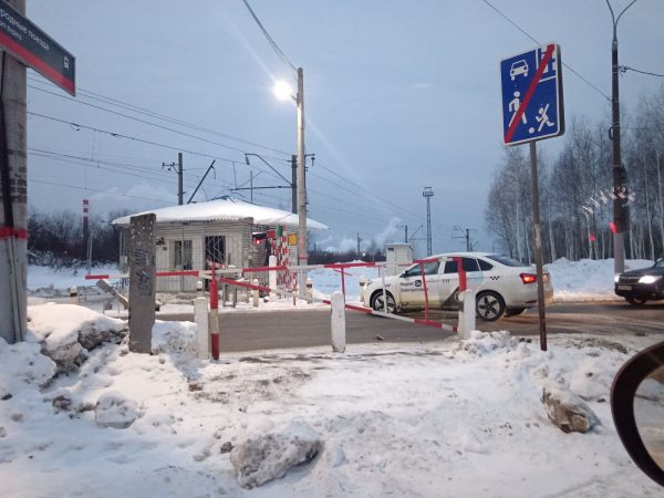 Электричка «Правдинск-Нижний Новгород» сломалась и задержала другие поезда
