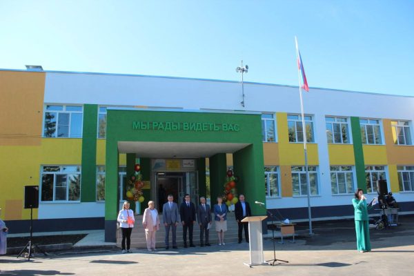 Более 700 школ и детских садов обновили в Нижегородской области по программе капремонта образовательных учреждений
