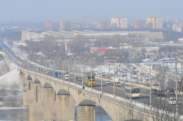 Скорость движения на Мызинском мосту ограничили