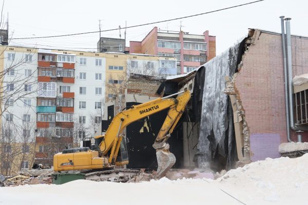 Опубликованы фото сноса бывшего кинотеатра «Импульс» в Нижнем Новгороде