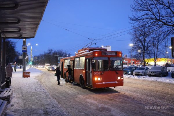Движение троллейбусов №25 приостановили из-за ремонта на улице Путейской