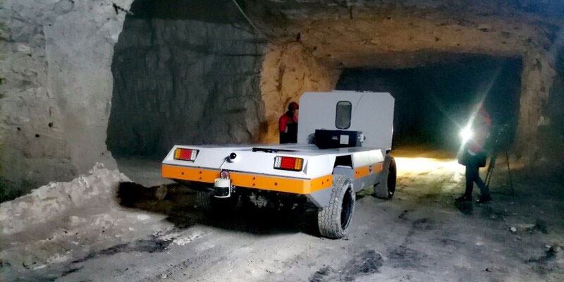 На таком транспорте прошли испытания системы в шахте Пешеланского гипсового завода