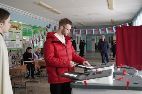 971 молодой избиратель впервые проголосует на выборах Президента РФ в Дзержинске