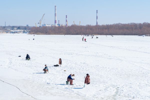 Рыбаков Дзержинска предупреждают об опасностях весеннего льда