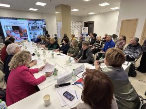 Более 1,5 тысячи «серебряных» волонтеров активно действуют в регионе