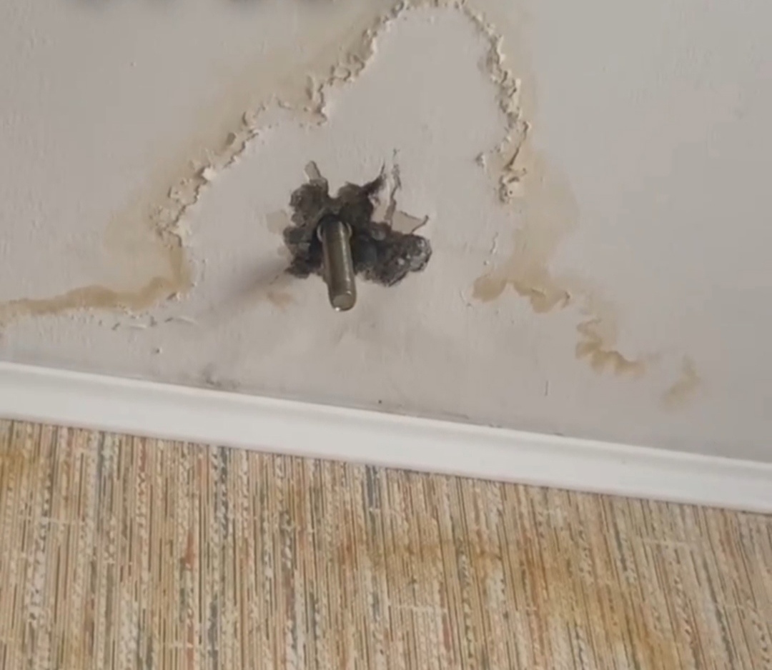Семья в Выксе платит ипотеку за квартиру в аварийном доме, где не может жить
