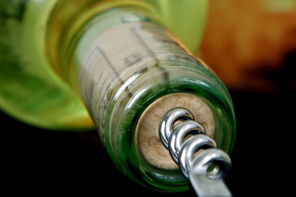 Из нижегородских магазинов изъяли более 340 единиц контрафактного алкоголя