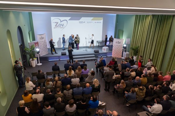 Нижегородских волонтеров наградили за помощь военнослужащим в зоне&nbsp;СВО