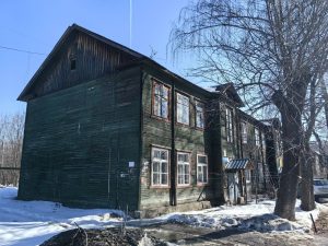 Жители домов КРТ на улице Самочкина заключают договоры с застройщиком
