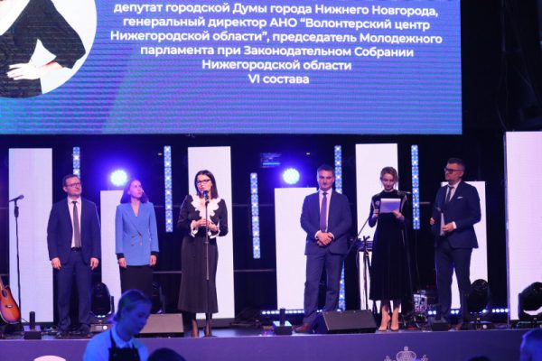 Депутаты городской Думы поздравили с юбилеем Молодежный парламент