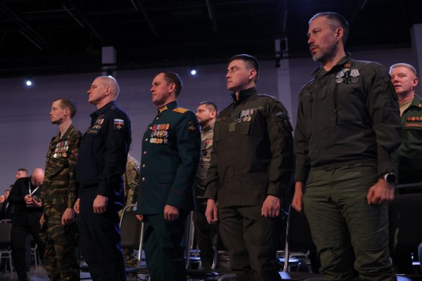 Глеб Никитин: «Самоотверженность и героизм наших бойцов вдохновляют нас, вселяют уверенность в завтрашнем дне»