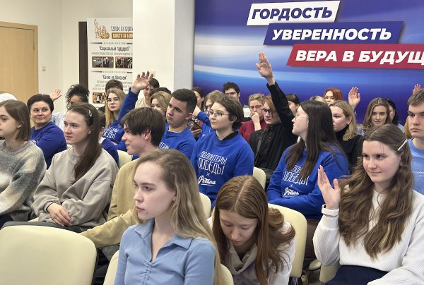 Директор Российского военно-исторического общества встретился со студентами