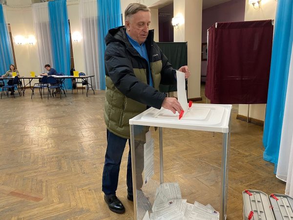 Депутат Владимир Солдатенков принял участие в выборах главы государства