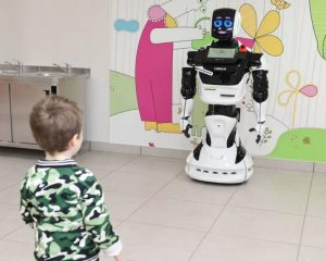 Депутаты проверили обновленный корпус диагностического центра детской больницы