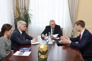 Председатель ЗСНО Люлин предложил возобновить целевой набор будущих учителей