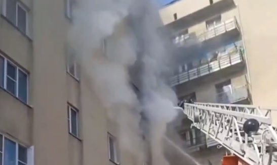 Квартира загорелась на улице Народная в Московском раойне