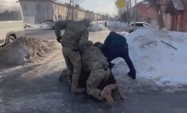 Дзержинца задержали за призывы вступить в радикальное движение Украины