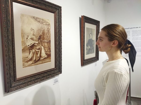 В Русском музее фотографии открылась выставка «Фотографиня Городецкая»