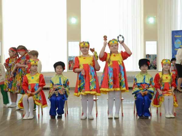 Фестиваль «Солнышко в ладошке» объединил около 600 детей Дзержинска