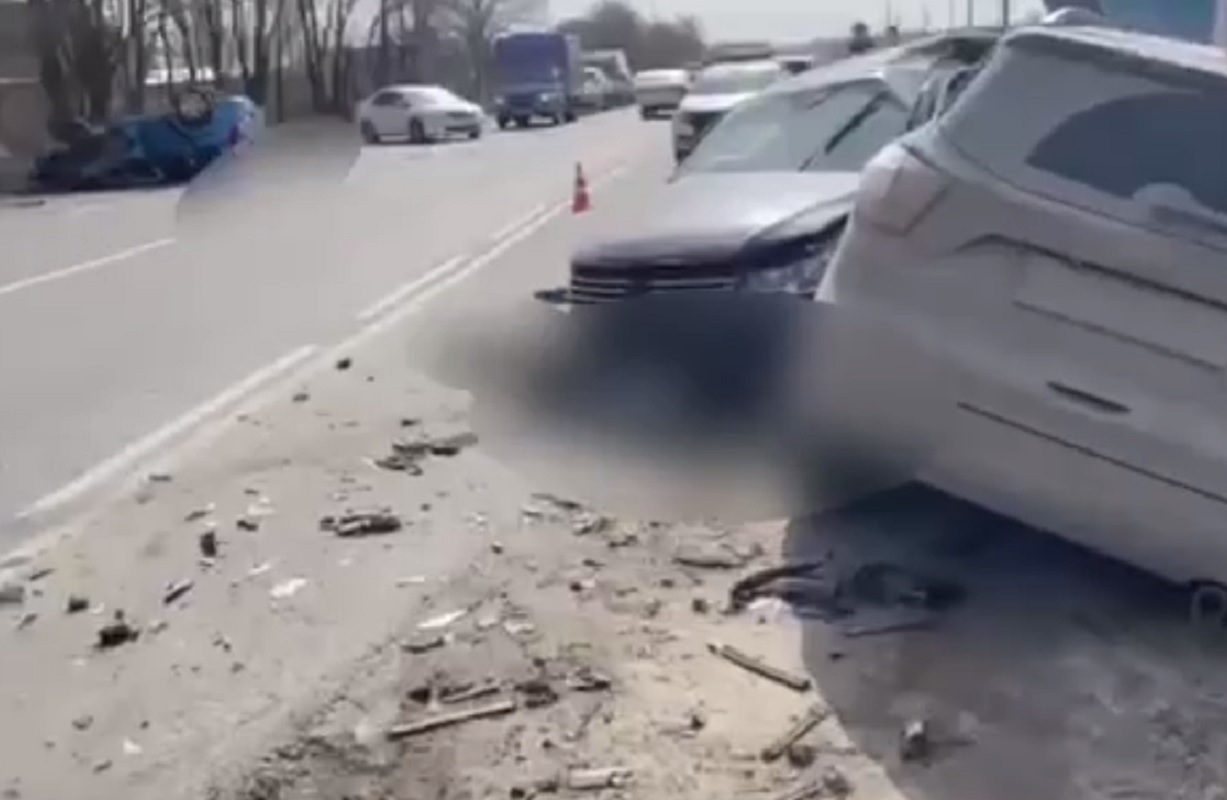 Опубликовано видео момента аварии в поселке Лукино в Балахнинском округе 3  апреля 2024 года | Нижегородская правда