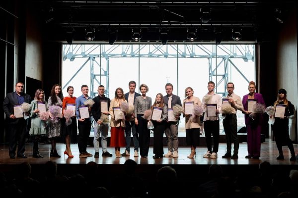 Более 50 сотрудников учреждений культуры и творческих коллективов региона получили федеральные и региональные награды