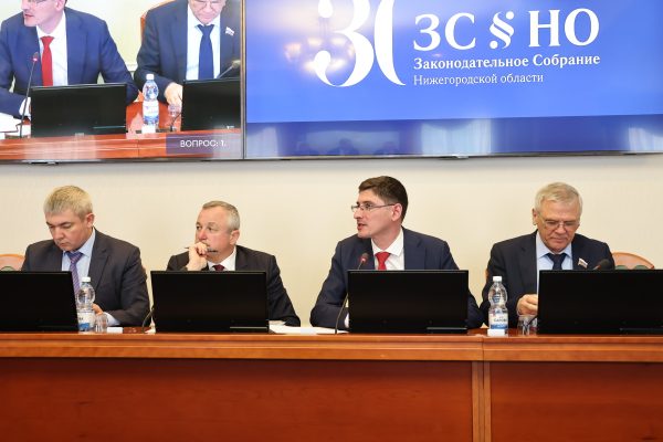 Андрей Саносян доложил о ходе работ по реализации поручений президента РФ в сфере АПК, озвученных в Послании Федеральному Собранию