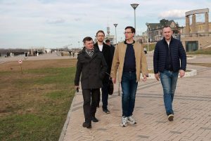 Благоустройство Нижневолжской набережной начнется в теплую и сухую погоду