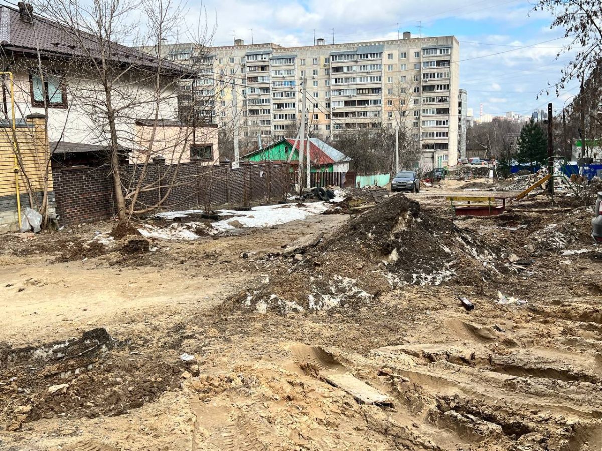 Раскопанную территорию по улице Норвежской благоустроят в апреле