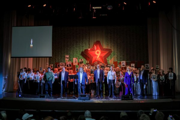 Концерт ко Дню Победы собрал почти 1200 нижегородцев старшего поколения