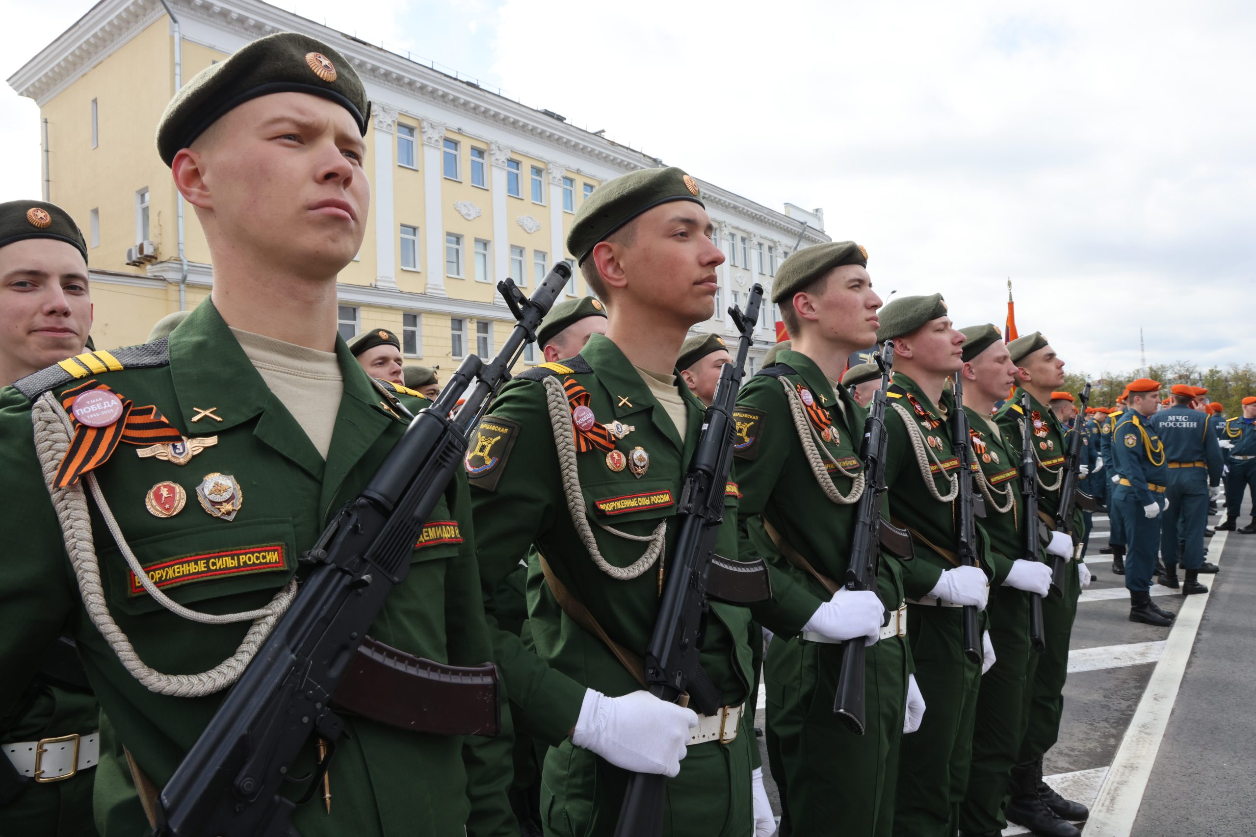 Парад Победы проходит в Нижнем Новгороде 9 мая 2024 года | Нижегородская  правда