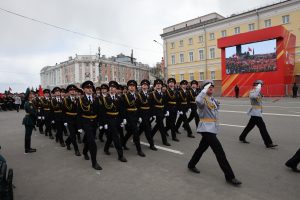 Александр Воложанин