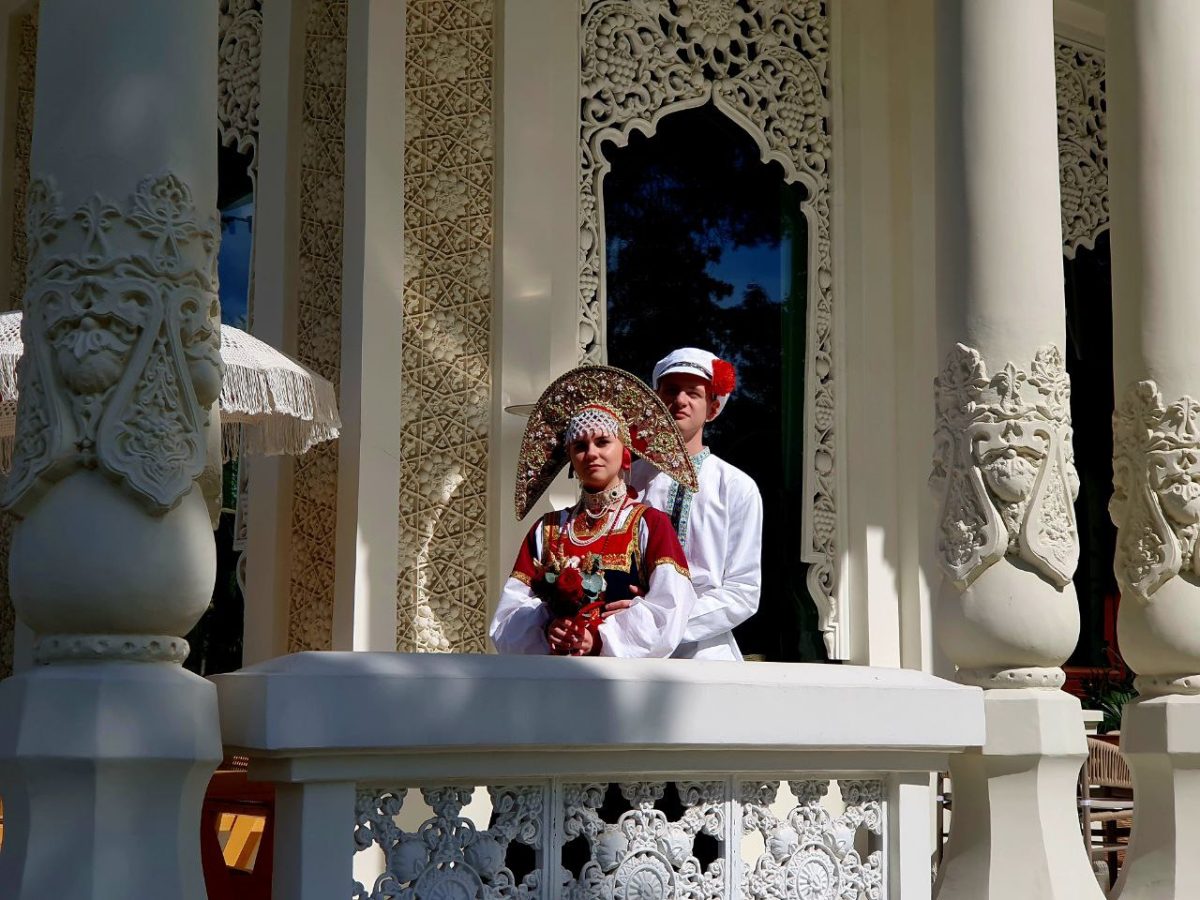 13 пар влюбленных из ПФО поженились на Всероссийском свадебном фестивале