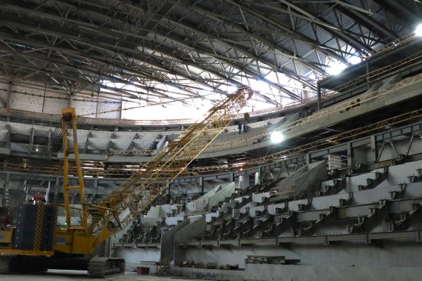 Завершено устройство бетонных плит тренировочных арен ледового дворца в Нижнем Новгороде