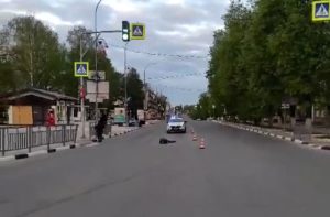 Мужчина погиб под колесами автомобиля в Кстово