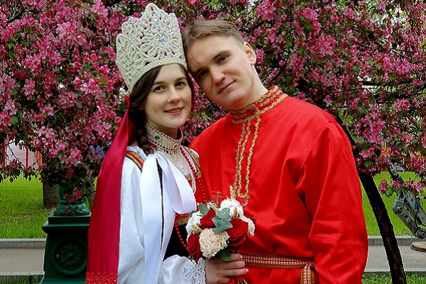 Нижегородцы зарегистрировали брак на выставке «Россия» на Красную горку