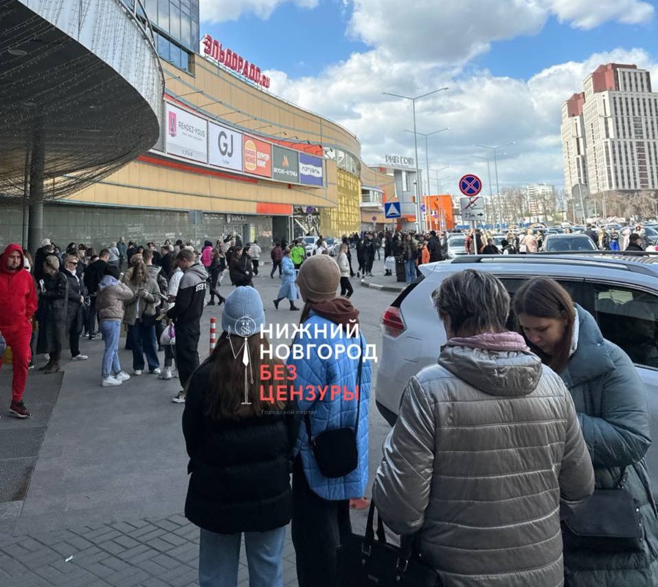 ТРЦ «Фантастика» эвакуировали в Нижнем Новгороде днем 10 мая