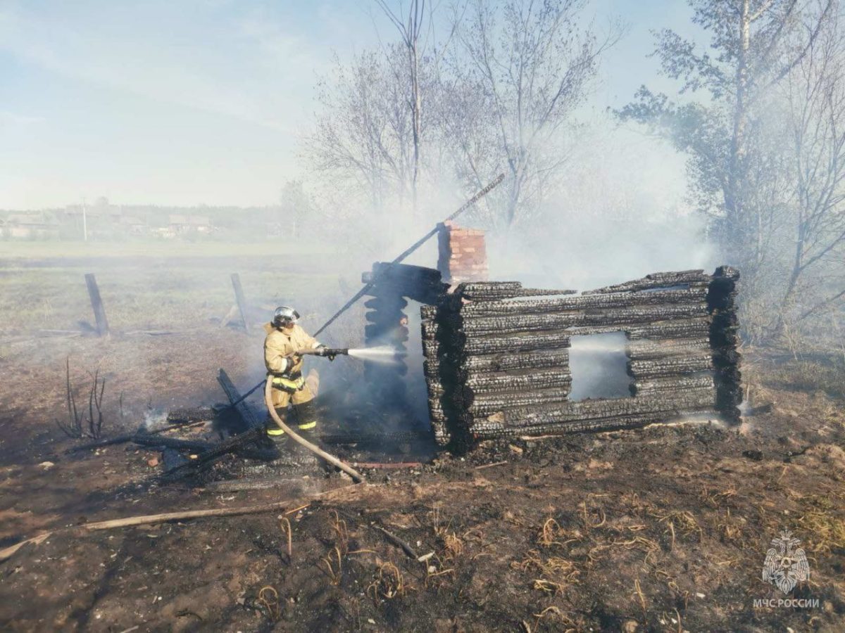 Пять жилых домов горели в Шахунском округе