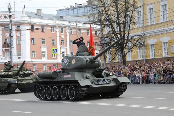 Тысячи «Катюш», пушек и танков: какой вклад сделали горьковчане для победы в Великой Отечественной войне