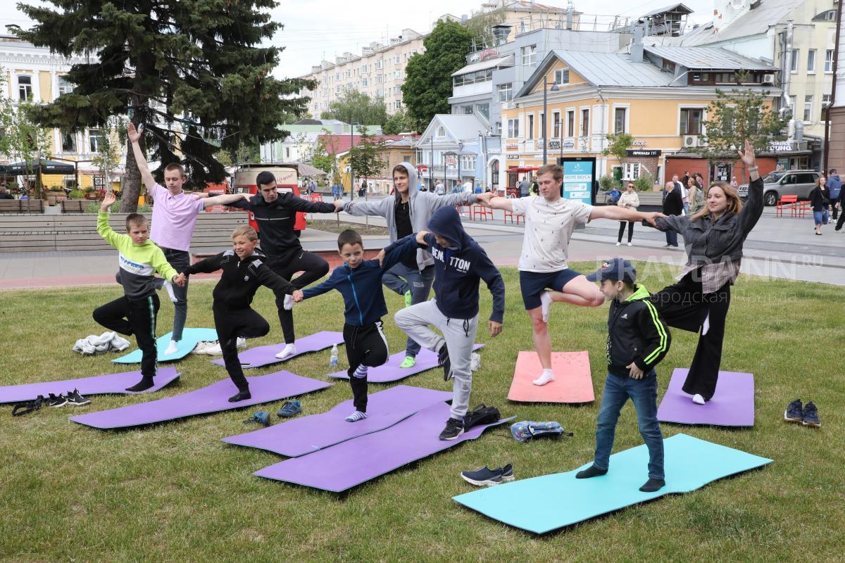 Летние занятия йогой на природе начнутся в Нижнем Новгороде в середине мая