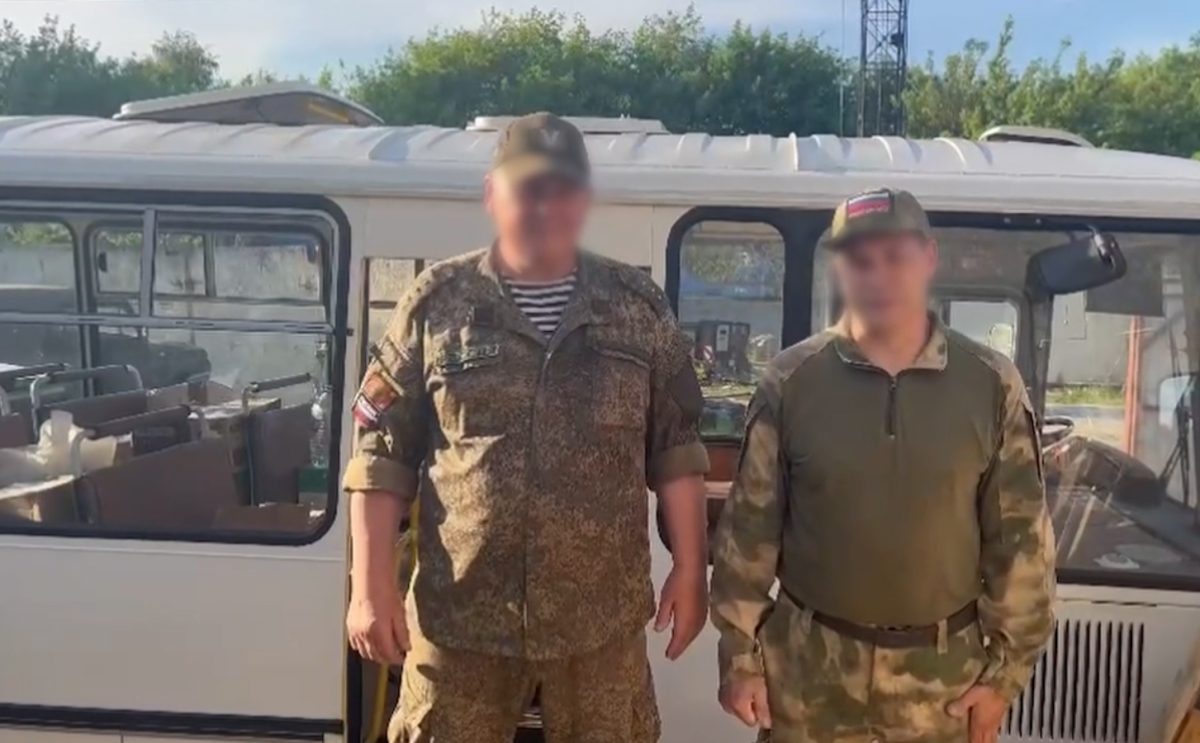 Автобус для перевозки бойцов и гуманитарную помощь отправили из Нижегородской области в зону СВО