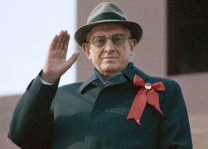 Любовь с привилегиями: почему Юрий Андропов скрывал первую семью