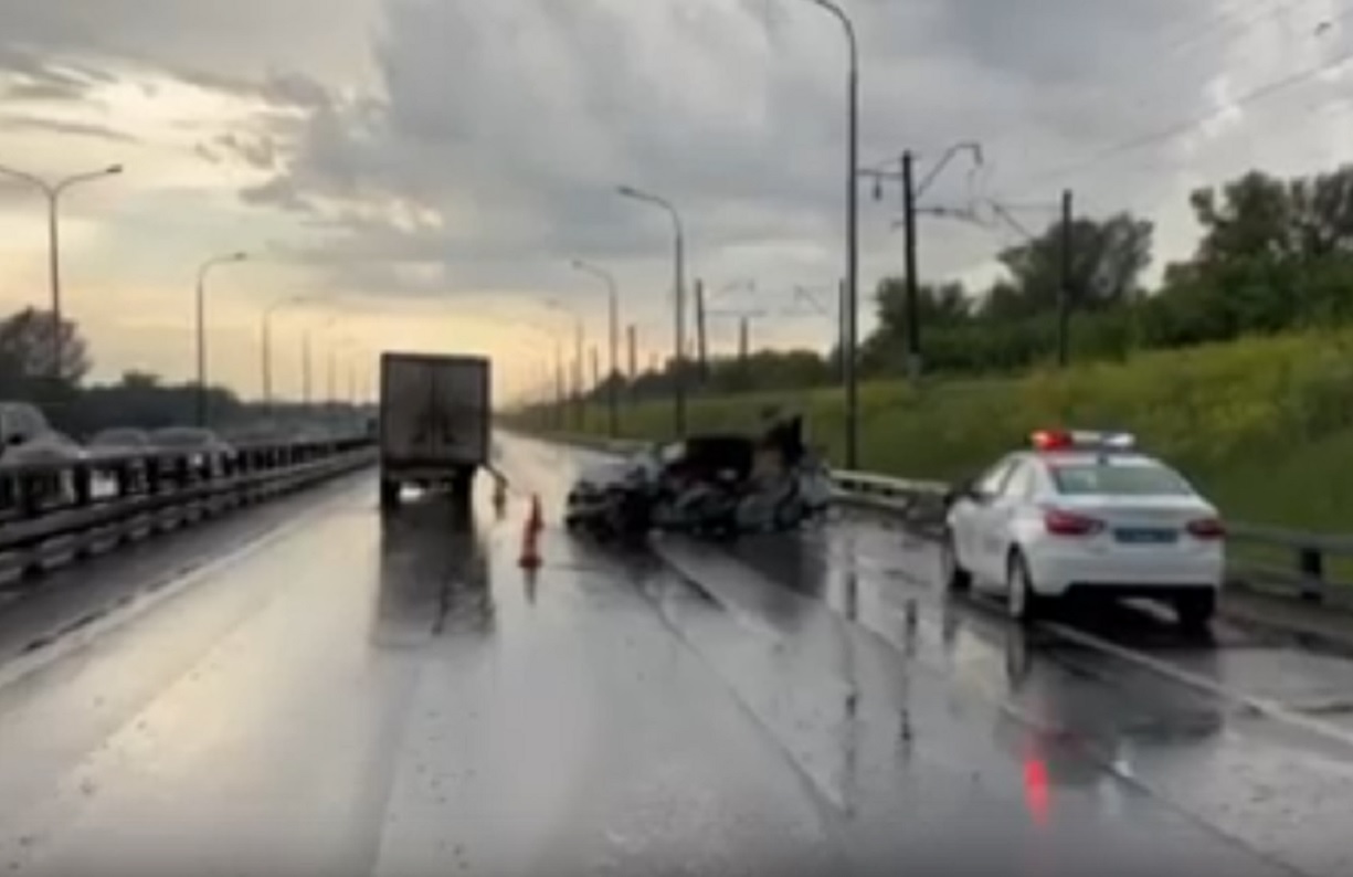 Подробности аварии на подъезде к Борскому мосту 03 июня 2024 года |  Нижегородская правда