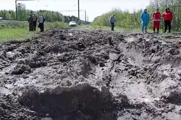Жителей посёлка в Семёновском округе отрезало от мира
