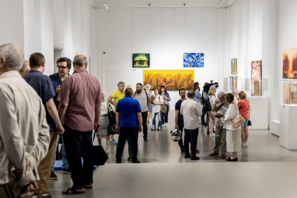 В нижегородском центре культуры «Рекорд» состоялось торжественное открытие выставки «Черный пруд. Наблюдатели»