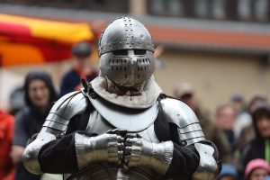 Рыцарский обман: кем на самом деле были воины в железных латах
