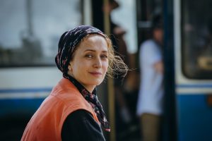 Идут съемки семейной саги с черным юмором о девяностых «Дети перемен»