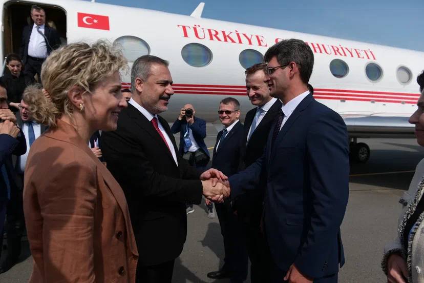 Турецкую делегацию встретили в нижегородском аэропорту