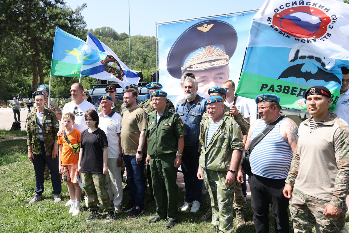 В Нижнем Новгороде прошла акция «Вперед, Россия!»