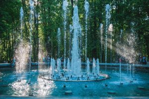Фонтаны в парке «Швейцария» закрыли на профилактику