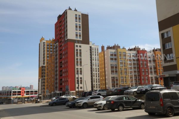 10,2 млн рублей в среднем стоит квартира в новостройке в Нижнем Новгороде